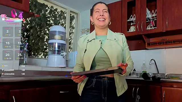 scarlett_moore Chat XXX live