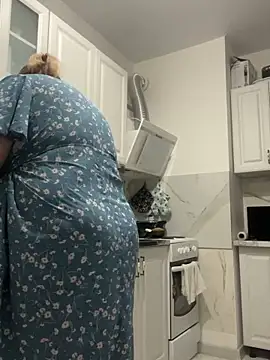 LanaSoftt élő XXX-chatje