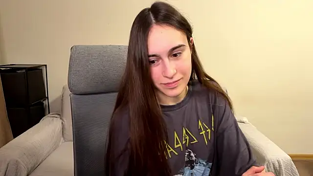 Czat XXX na żywo – AliceKolltt