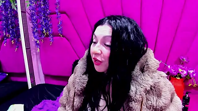 Luciana_Ass élő XXX-chatje