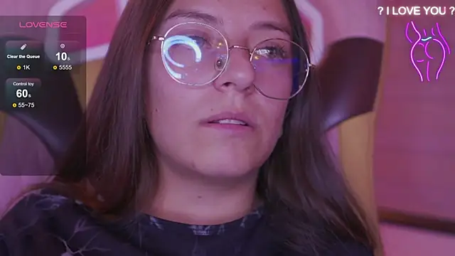 Czat XXX na żywo – milly_kenner