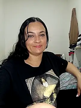 XXX chat uživo modela megan_milf79