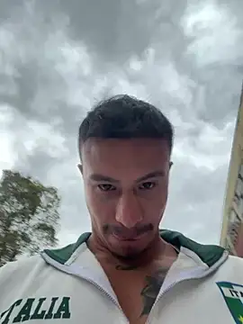 Pokazy przed kamerką – DominickVegas