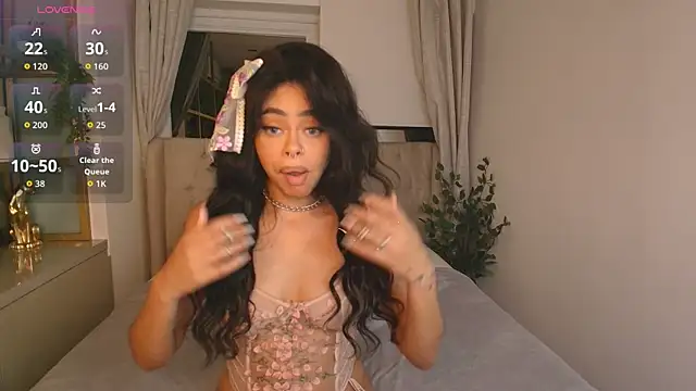 Chat +18 de Pauline_Clark ao vivo