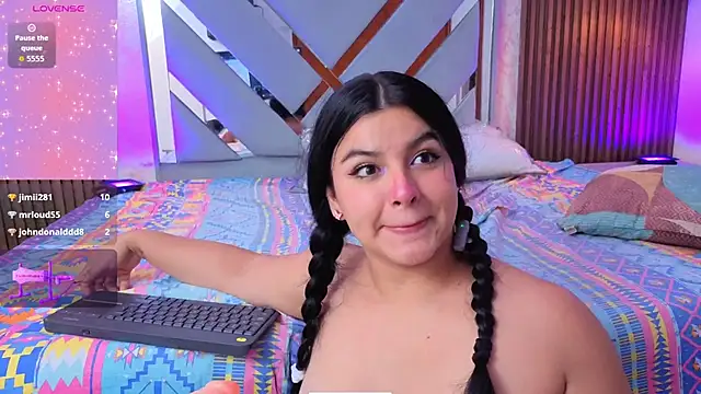 Dulcee_Alexa élő XXX-chatje