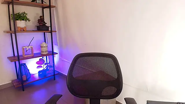 Sassy--Girl élő XXX-chatje