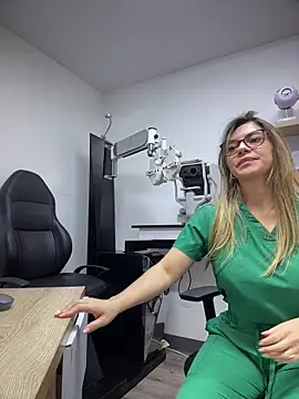 alicee16 লাইভ XXX চ্যাট