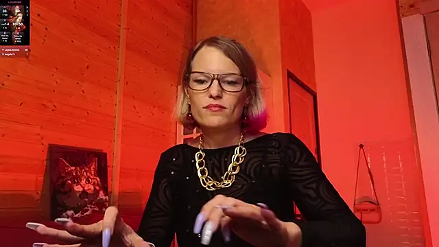 Lady_Shine live XXX chat