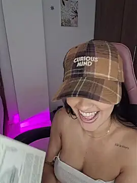 heyshaa's Webcam Show