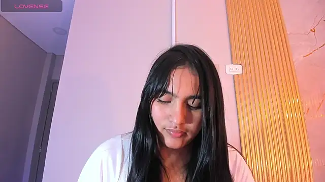 AlanaBlair_ Chat XXX in diretta