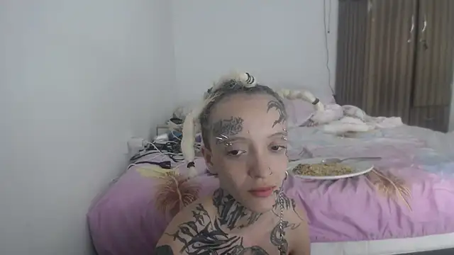 barbara_anal_squirt_ Adlı Modelin Canlı XXX Sohbeti