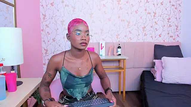 Chatroom XXX en direct de amber-hill