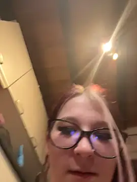 LittleChaosQueen Adlı Modelin Canlı XXX Sohbeti