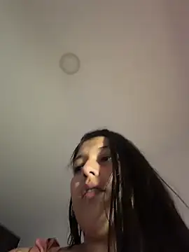 Chatroom XXX en direct de Ammberly__Adam23