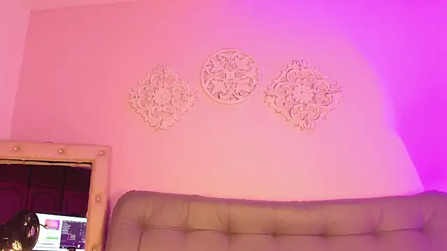 lily_rose1: απευθείας συνομιλία ΧΧΧ