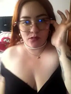 briaha_nablue Adlı Modelin Canlı XXX Sohbeti