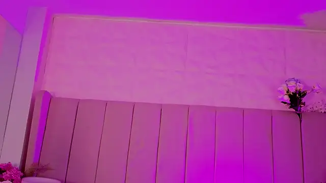 MollyBigBoobs12 Live XXX-Chat