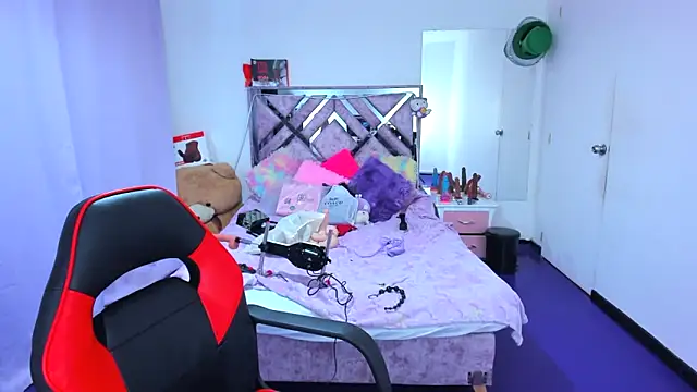 Chat XXX ao vivo de Luna_Analya