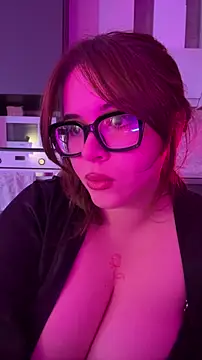 دردشة CutiePie3 الجنسية المباشرة