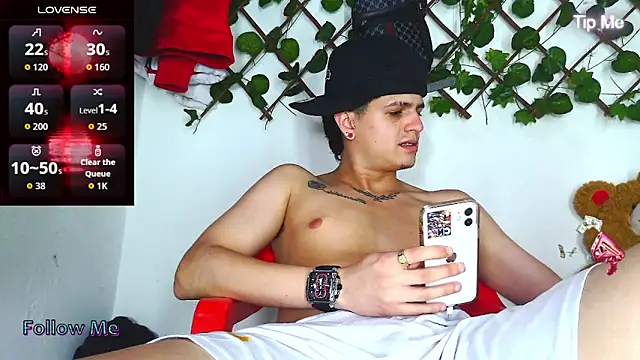 عرض كام Themasterhades_777