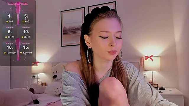 diana_nier's Live XXX Chat