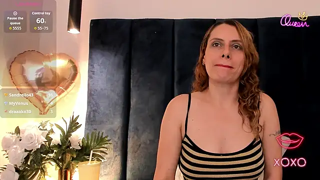 Chatroom XXX en direct de LiilyAdams