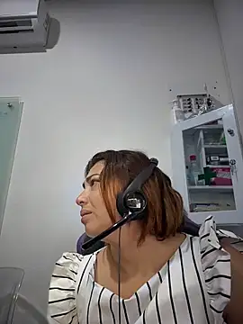 Sexy-CallCenter's Live XXX Chat