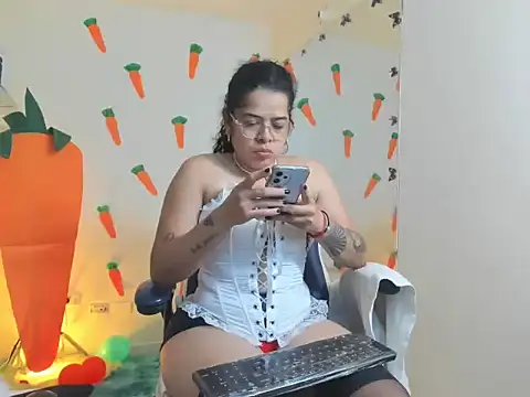 alexa-cooper-'s Live XXX Chat