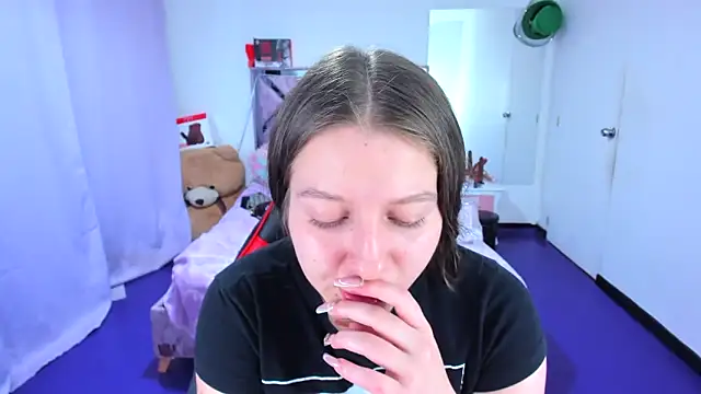 Chatroom XXX en direct de Luna_Analya