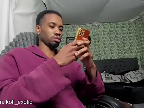 Kofi_exotic_2 Show in webcam