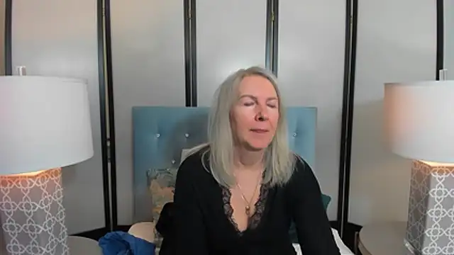 Show modela EricaTop na web-kameri