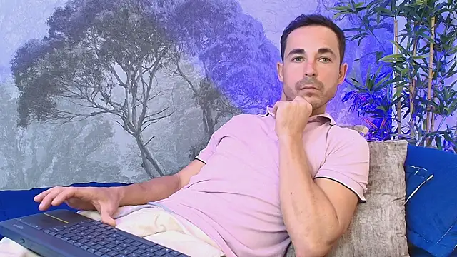 Adams_Sanz Webcam Show