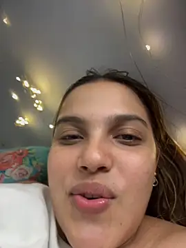 Colibri_xxx 现场XXX聊天