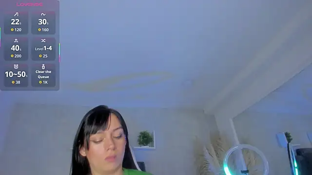 EmiliaRose_: онлайн-секс-чат