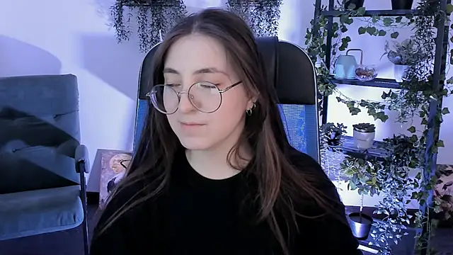 VirtuallVoyant Chat XXX in diretta