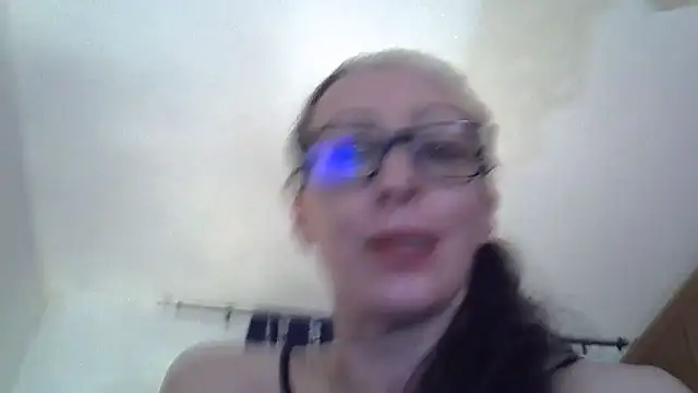 Astrid3 – Naživo XXX chat