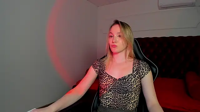 Czat XXX na żywo – ElaraVoltage