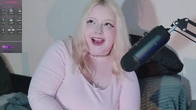 Chat +18 de Electro_doll ao vivo