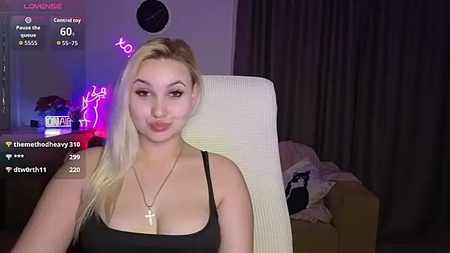 adrelaxina Chat XXX live