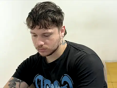 Skol_100802 webcam show