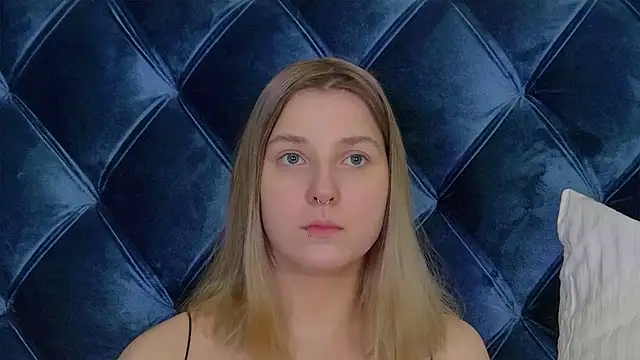 Chat XXX en directo de TinnaBurton