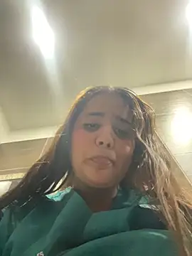 Chat +18 de Noa_Harper- ao vivo