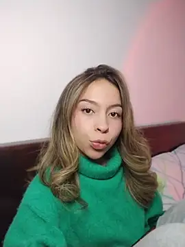 LuuluBerry's Live XXX Chat