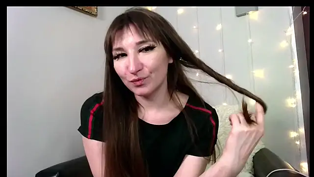 Birdie_Kiss' Live XXX Chat