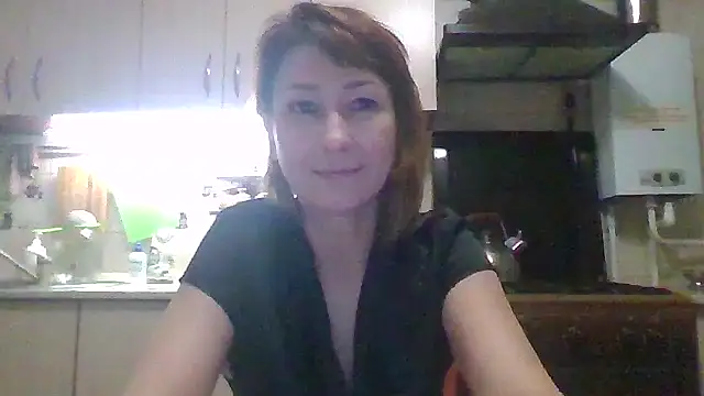 Pline1 Adlı Modelin Canlı XXX Sohbeti