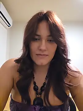 MiaRides19 Live XXX Chat