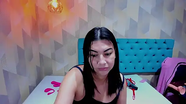 AdaFawxx 라이브 XXX 채팅