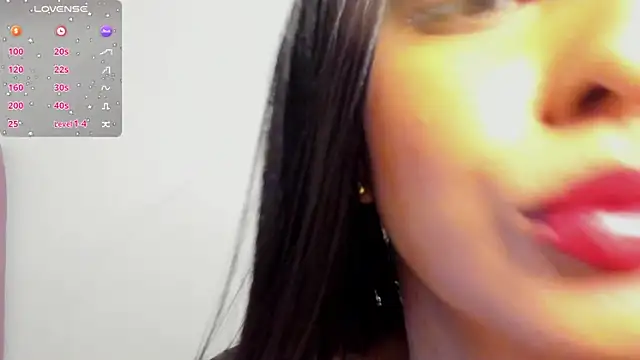 Chat XXX en directo de Amira_Falak