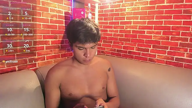 Živý XXX chat Thiago_Kozak