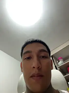 sendfer Chat XXX in diretta